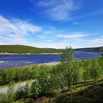 Сasa de vacaciones Arktika Porealtaallinen Moekki Nuorgamissa Tenojoen Ja Tunturien Vieressae *