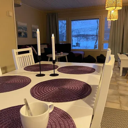 펜션 Arktika Porealtaallinen Moekki Nuorgamissa Tenojoen Ja Tunturien Vieressae